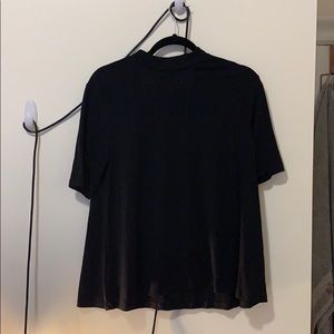 Stylish black top!